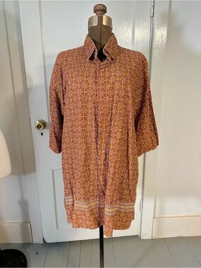 Men's Casual Button-Down Shirt in Rust Floral Print Batik Vintage
